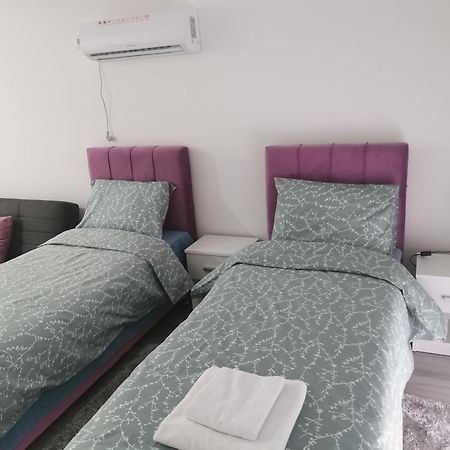 Studio Apartmani บันยา โควิลยาชา ภายนอก รูปภาพ