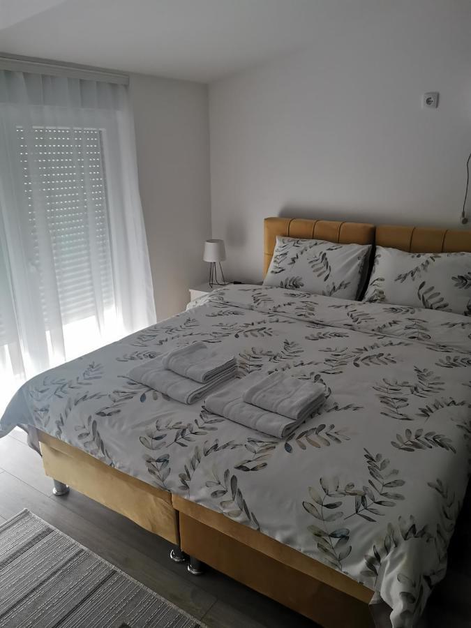 Studio Apartmani บันยา โควิลยาชา ภายนอก รูปภาพ