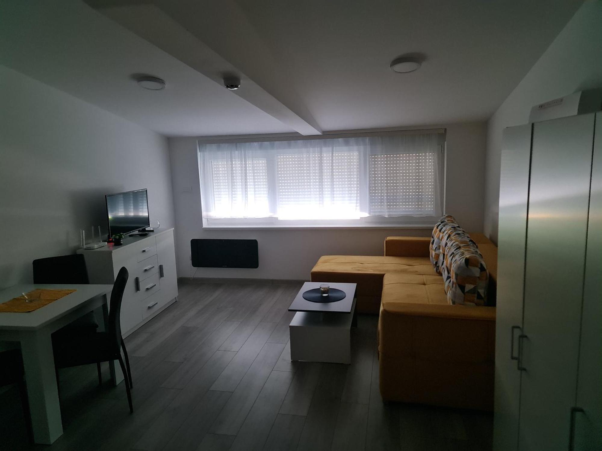 Studio Apartmani บันยา โควิลยาชา ภายนอก รูปภาพ